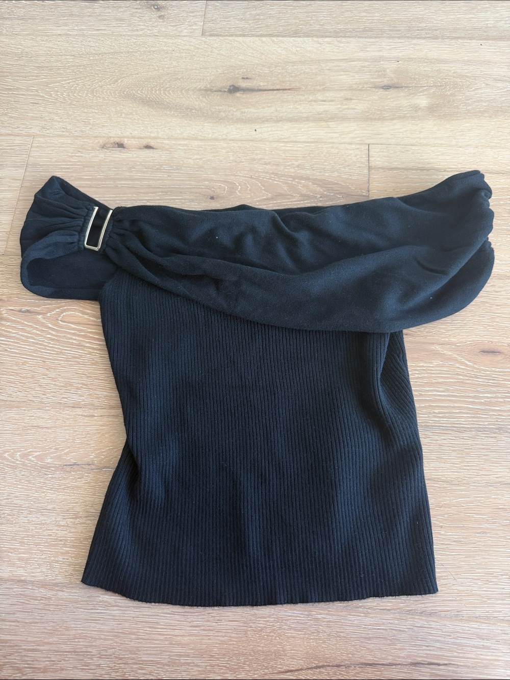 Abercrombie & Fitch Black One-Shoulder Knit Top